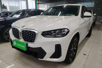 宝马X4 2022款 xDrive 25i M运动套装