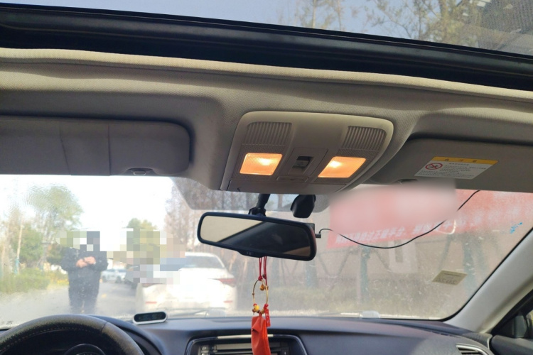 马自达 阿特兹 2014款 2.0L 蓝天豪华版局部细节22