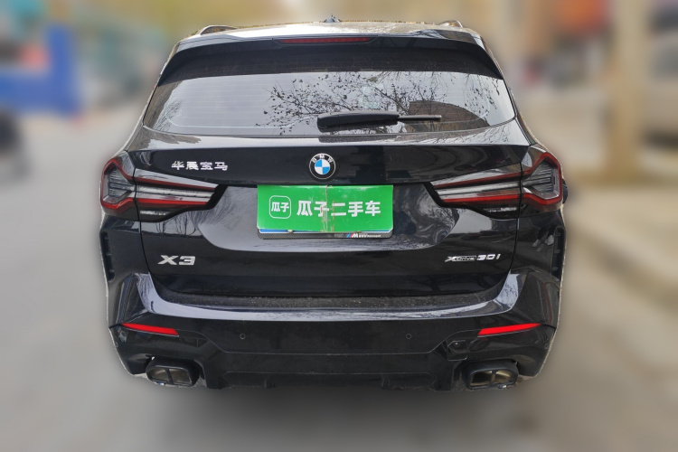 宝马X3 2022款 改款二 xDrive30i 领先型 M曜夜套装车身外观6