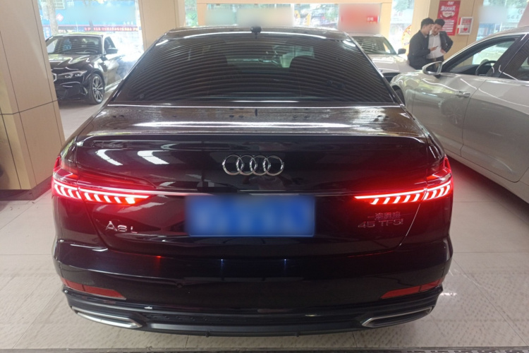 奥迪A6L 2021款 40 TFSI 豪华动感型车身外观6