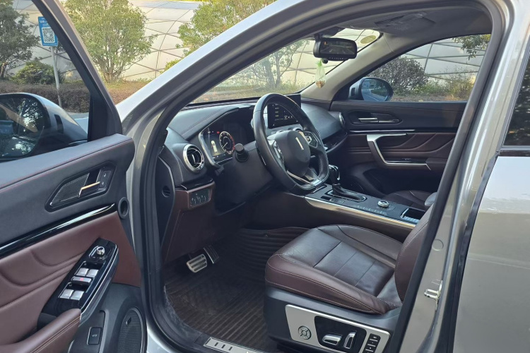 魏牌 VV5 2017款 2.0T 旗舰型局部细节19