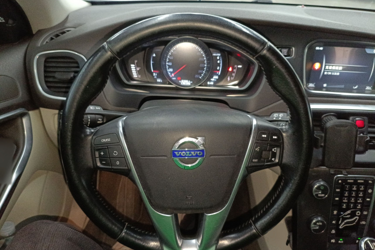 沃尔沃V40 2015款 1.6T 智雅版局部细节13