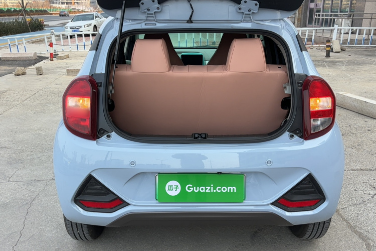 江铃集团新能源 易至EV2 2024款 201km 舒适型局部细节23