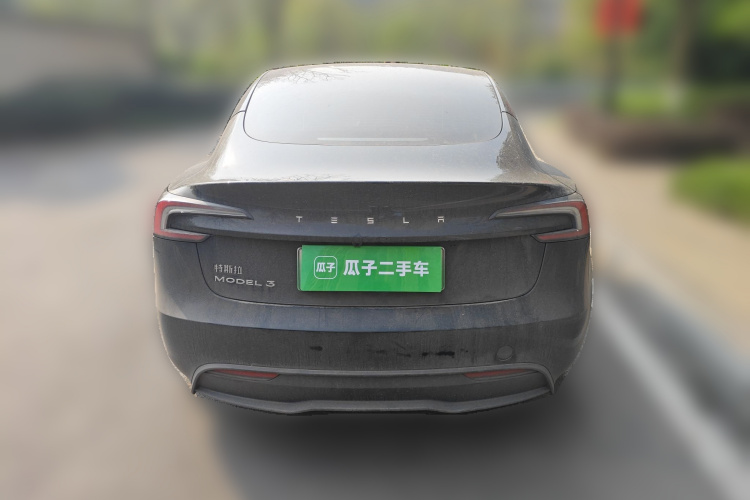 特斯拉 Model 3 2025款 改款 长续航后轮驱动版车身外观6