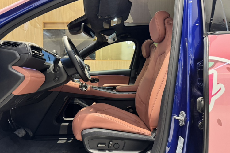 蔚来EC6 2020款 440KM 性能版中控内饰7001