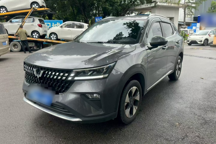 五菱汽车 五菱星驰 2022款 1.5L CVT畅享型车身外观1