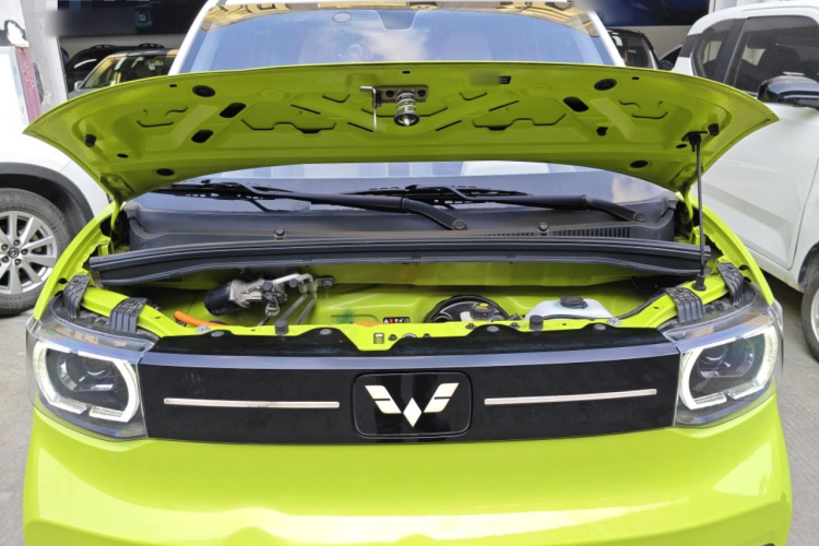 五菱汽车 宏光MINIEV 2022款 马卡龙绘色款 磷酸铁锂机舱底盘24