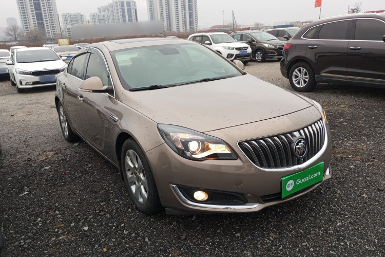 别克 君威 2014款 2.0L 精英时尚型车身外观3