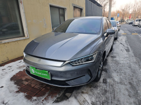 比亚迪 秦PLUS 2024款 荣耀版 EV 420KM领先型