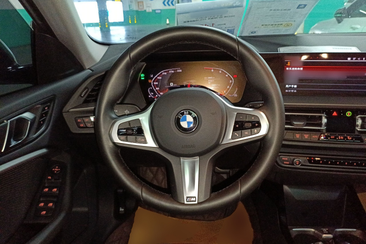 宝马2系(进口) 2023款 225i 四门轿跑车 M运动套装中控内饰13