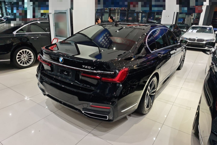 宝马7系 2019款 改款 730Li M运动套装车身外观6005