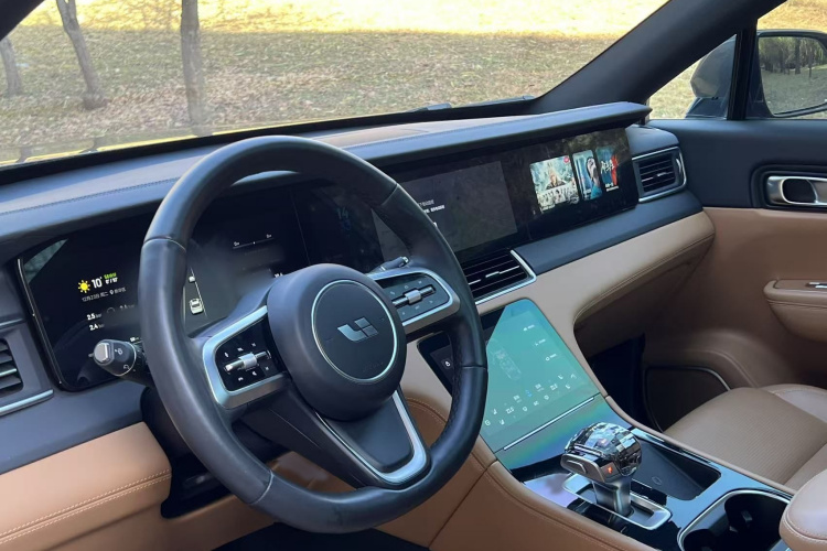 理想汽车 理想ONE 2021款 增程6座版中控内饰7002