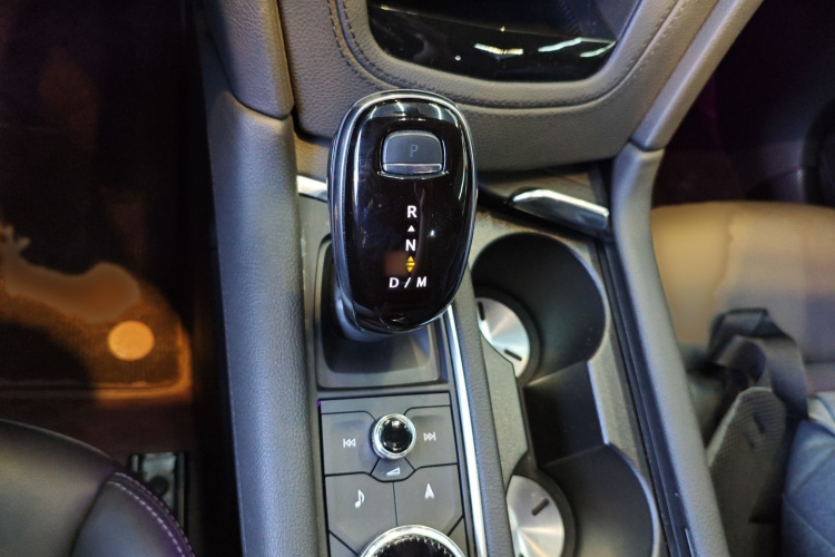 凯迪拉克XT6 2020款 改款 28T 六座豪华型局部细节18