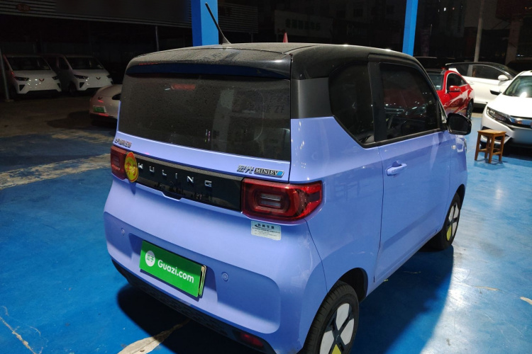五菱汽车 宏光MINIEV 2022款 马卡龙时尚款 三元锂车身外观7