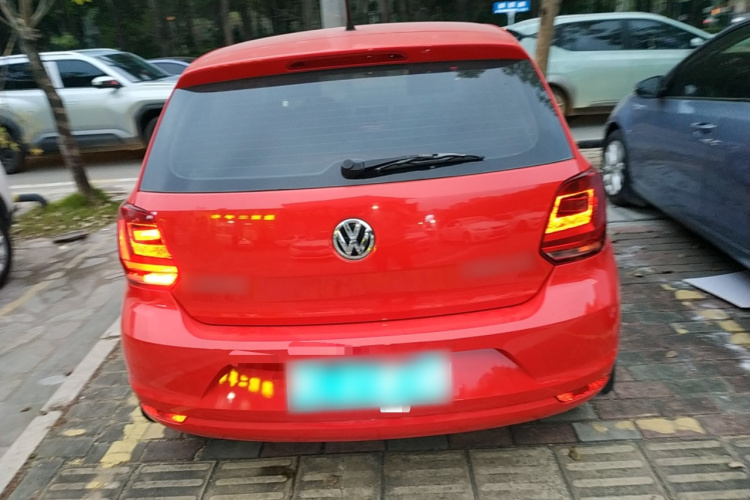 大众 Polo 2014款 1.6L 自动舒适版车身外观6