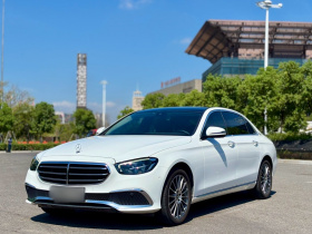 奔驰E级 2023款 E 260 L