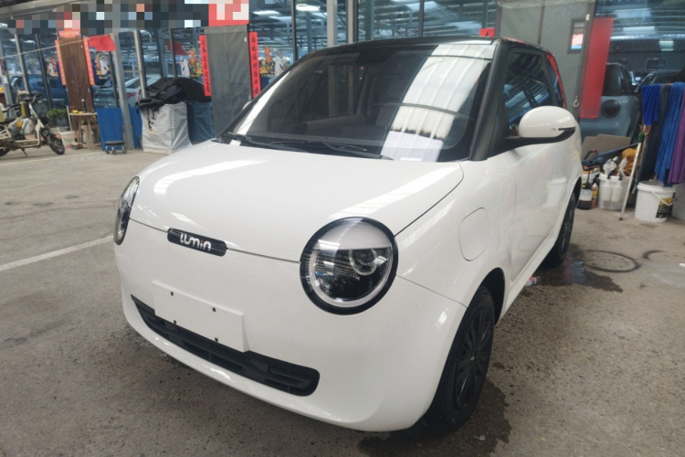 长安启源 长安Lumin 2022款 155km 清甜款车身外观1