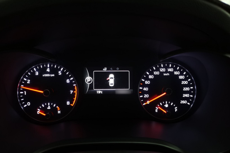 起亚K5 2016款 2.0L 自动LUX局部细节14