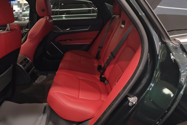 捷豹XFL 2022款 XFL 2.0T P250 两驱精英运动版中控内饰21