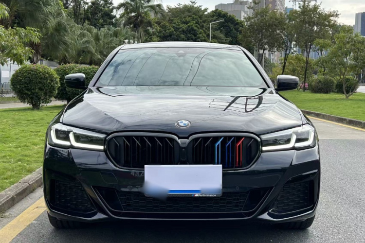 宝马5系 2023款 530Li 尊享型 M运动套装车身外观6001