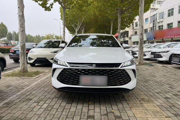 比亚迪 秦PLUS 2025款 DM-i 智驾版 55KM领先型车身外观6001