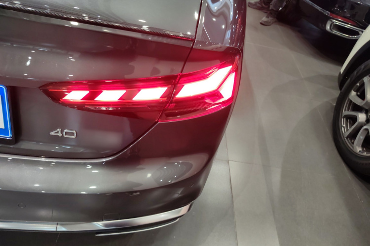 奥迪A5 2023款 Sportback 40 TFSI quattro 豪华动感型车身外观6006