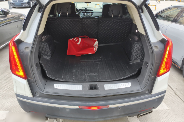 凯迪拉克XT5 2018款 28T 四驱豪华型局部细节23