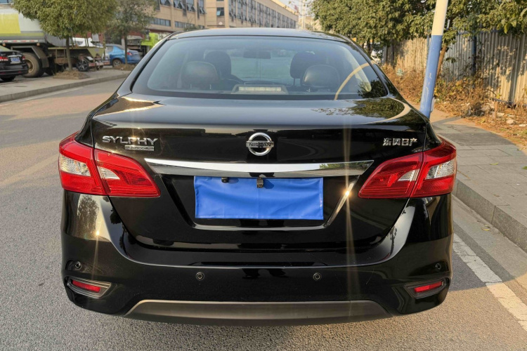 日产 轩逸 2022款 经典 1.6XE CVT舒适版车身外观6004