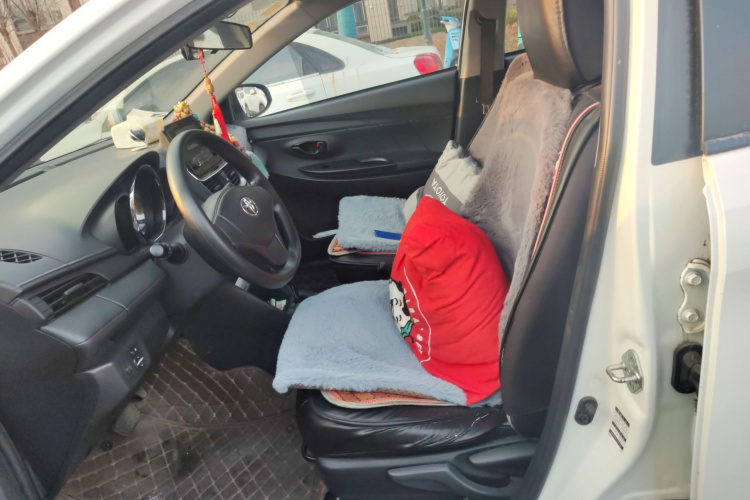 丰田 YARiS L 致炫 2021款 致炫X 1.5L CVT领先版中控内饰19