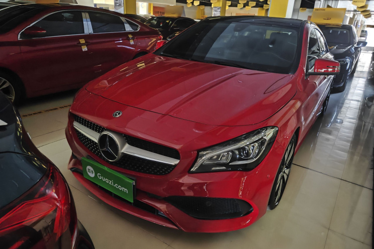 奔驰CLA 2019款 CLA 200 时尚型车身外观1