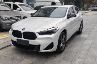 宝马X2 2023款 sDrive25i M运动曜夜版