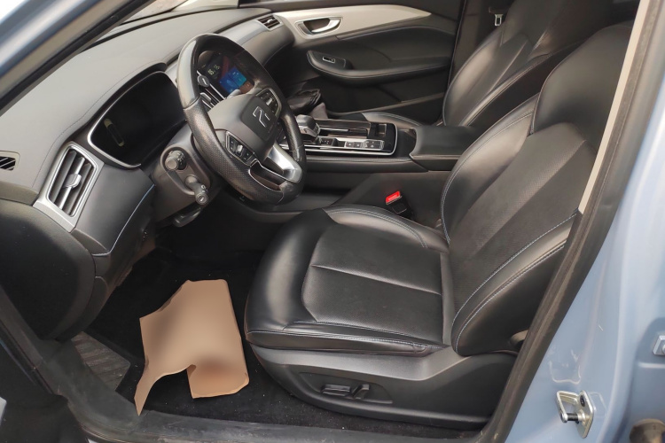 飞凡汽车 飞凡ER6 2021款 新动版 620km 智享版中控内饰19