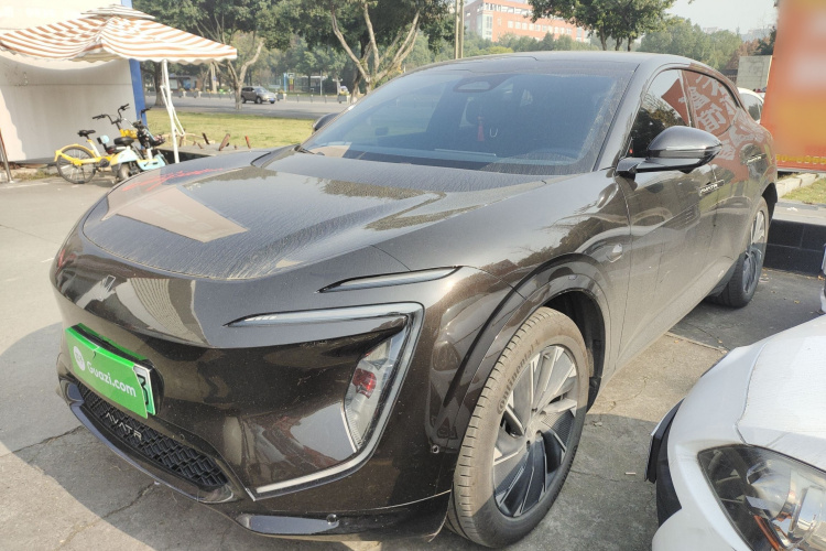 阿维塔07 2024款 Pro+增程版车身外观1