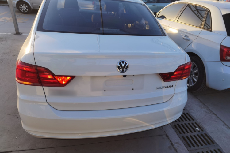 大众 桑塔纳 2021款 1.5L 自动风尚版车身外观6004