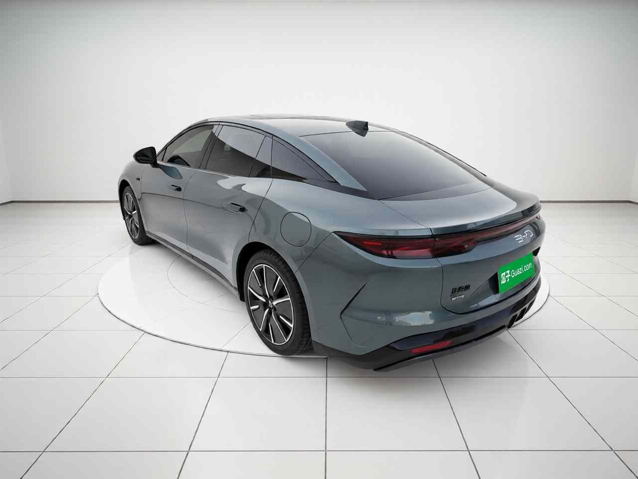 比亚迪 汉L 2025款 EV 701KM激光雷达尊享型(3)