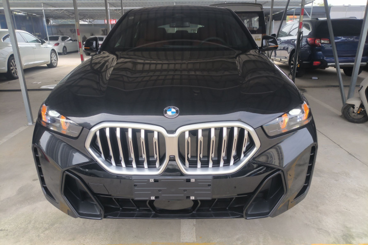 宝马X6 2023款 xDrive30i M运动套装车身外观2