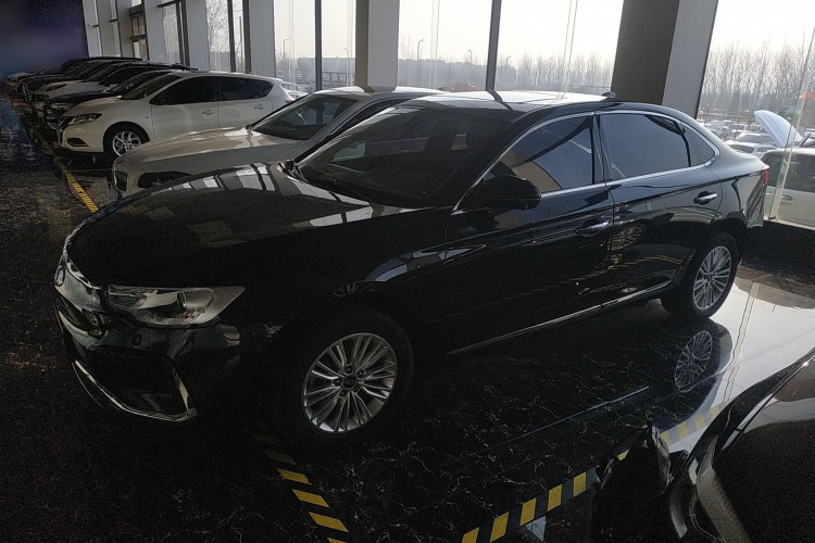 江汽集团 江淮iEVA60 2019款 旗舰型车身外观4