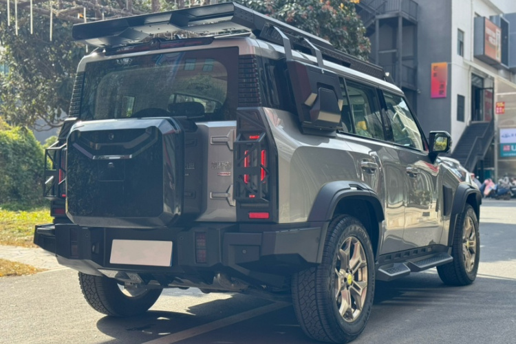 捷途旅行者 2023款 2.0T 四驱征服车身外观6005