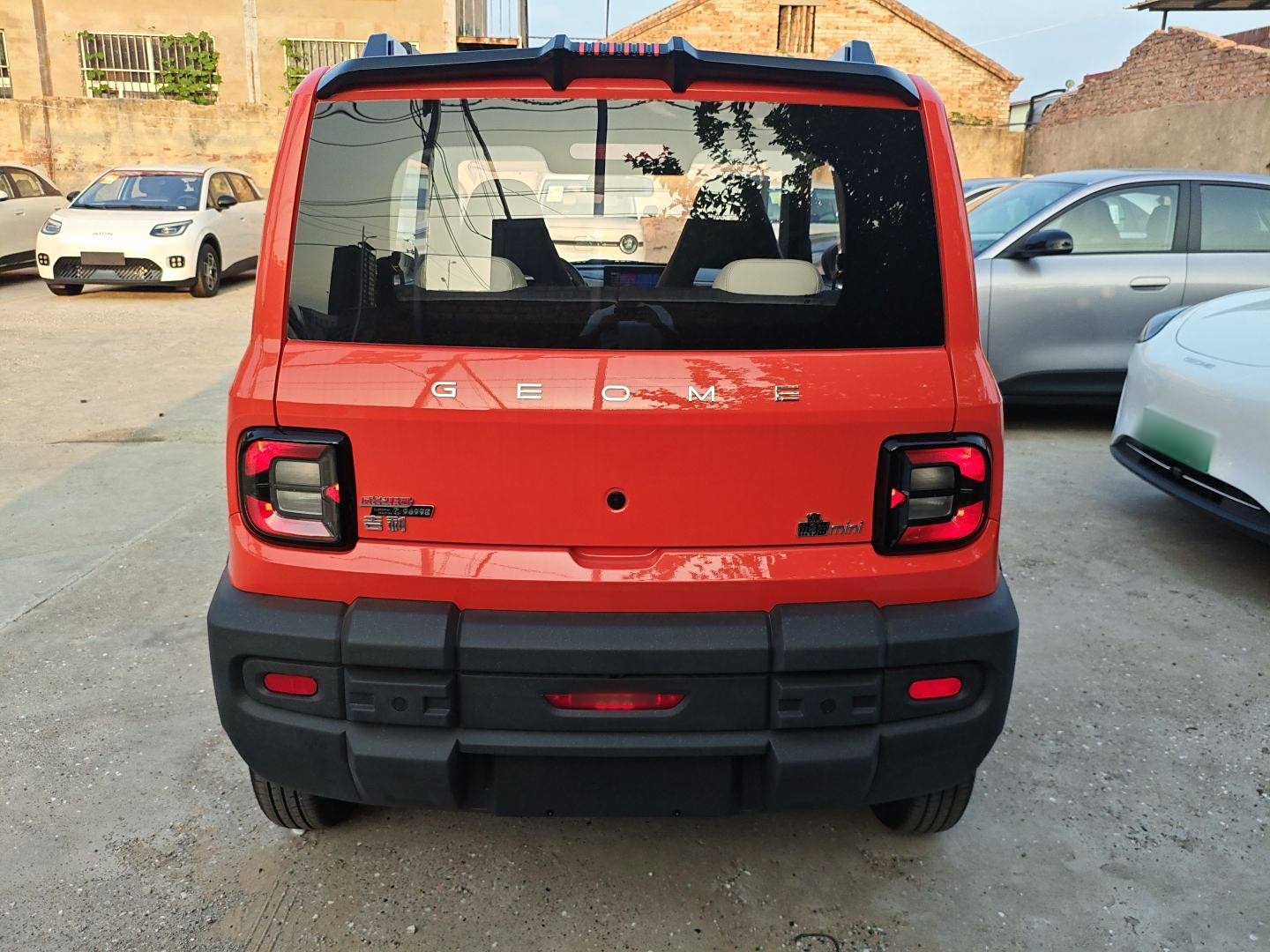 吉利汽车 2025款 210km 熊猫骑士