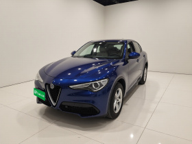 阿尔法·罗密欧 Stelvio斯坦维 2017款 2.0T 200HP 精英版