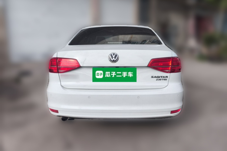 大众 速腾 2015款 230TSI 手动舒适型车身外观6