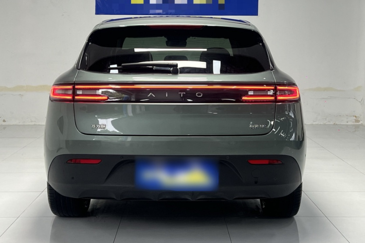 鸿蒙智行 问界M5 2022款 增程四驱性能版车身外观6004