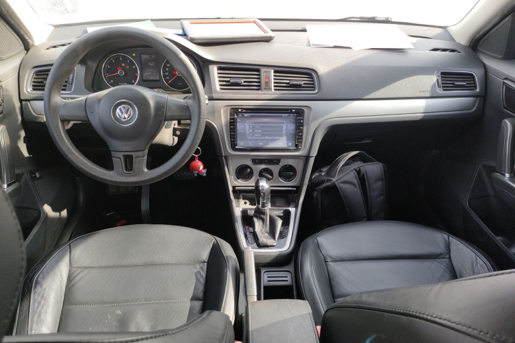 大众 朗逸 2013款 改款经典 1.6L 自动舒适版中控内饰7002