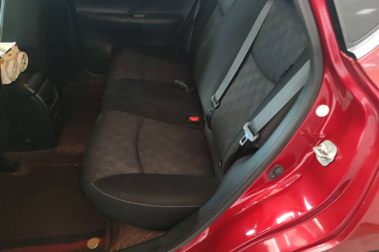 日产 骐达TIIDA 2016款 1.6L CVT酷动版中控内饰7004