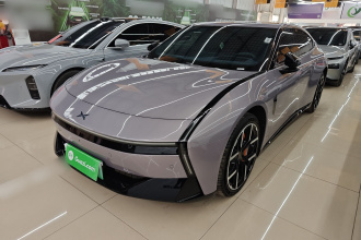 小鹏P7 2025款 702 长续航 Ultra