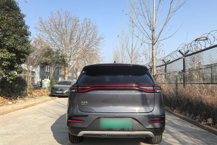 比亚迪 唐新能源 2021款 DM-i 112KM 尊贵型车身外观6006