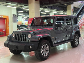 Jeep 牧马人 2013款 3.6L Sahara 四门版