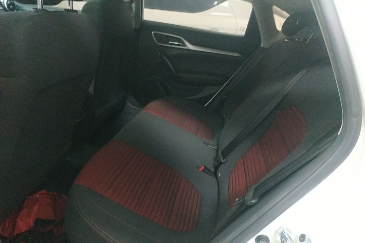 名爵 MG6 2019款 20T 自动星辉版中控内饰7004