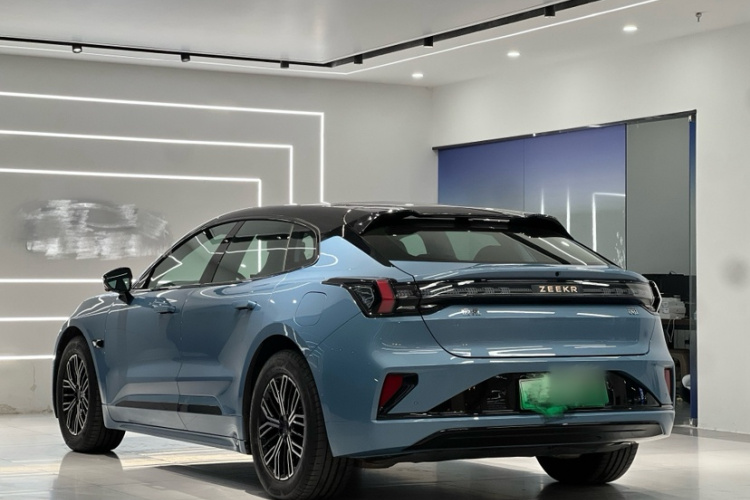 极氪001 2025款 WE版 100kWh 后驱车身外观6002