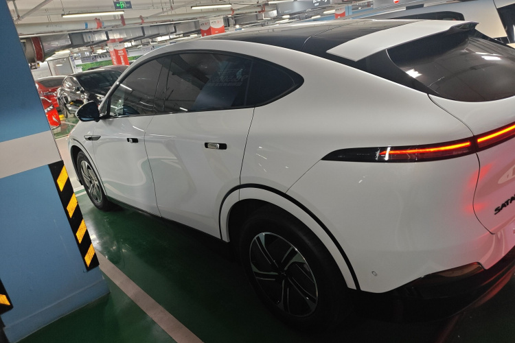 小鹏G6 2023款 580 长续航 Max车身外观6003